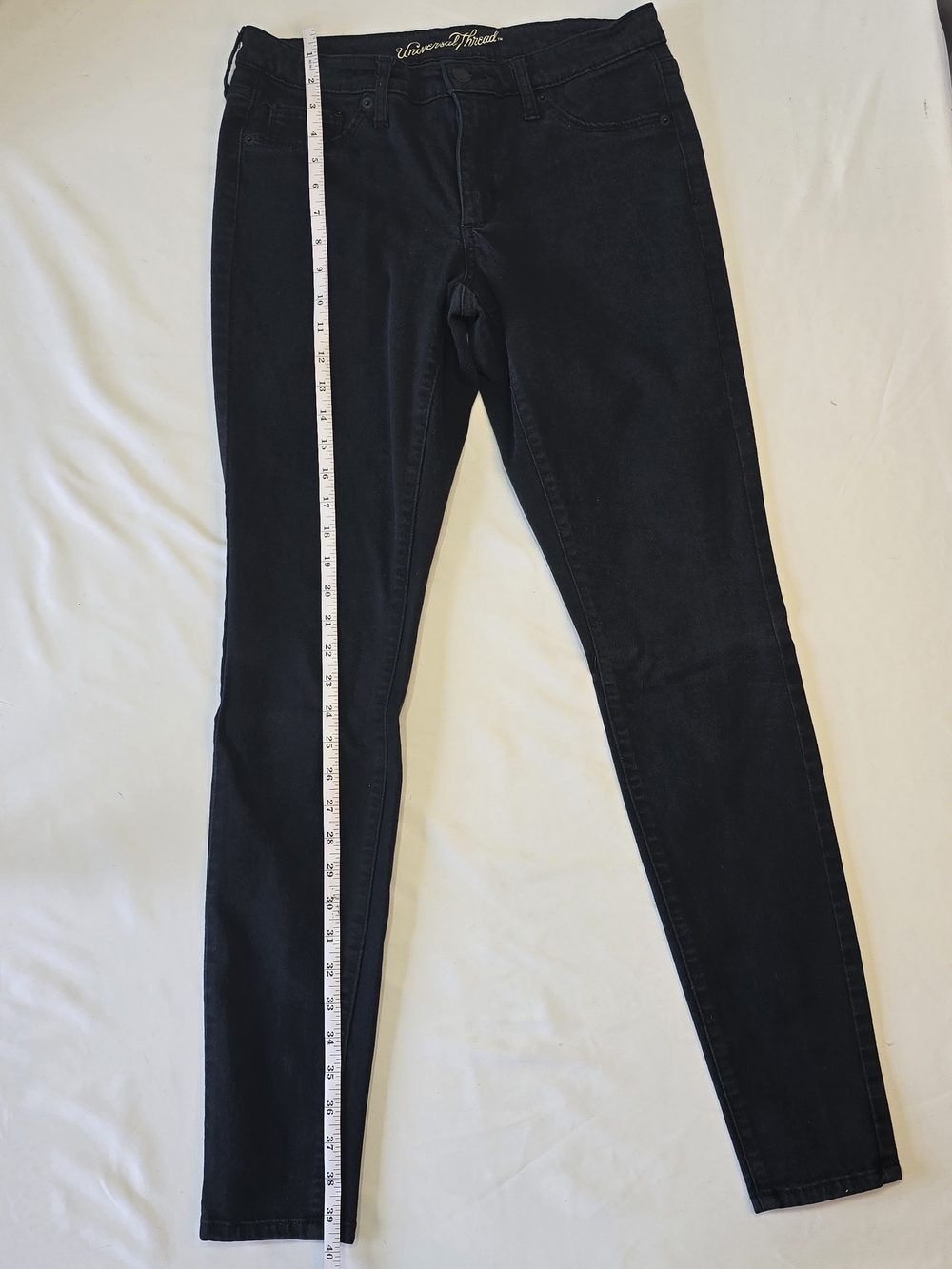 Universal Thread Black Mid Rise Jegging Jeans Size 8/29L - Picture 3 of 11